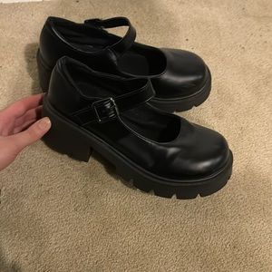 platform mary jane's